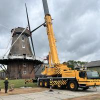 Molens in Mitselwier en Holwert krijgen nieuwe wieken 