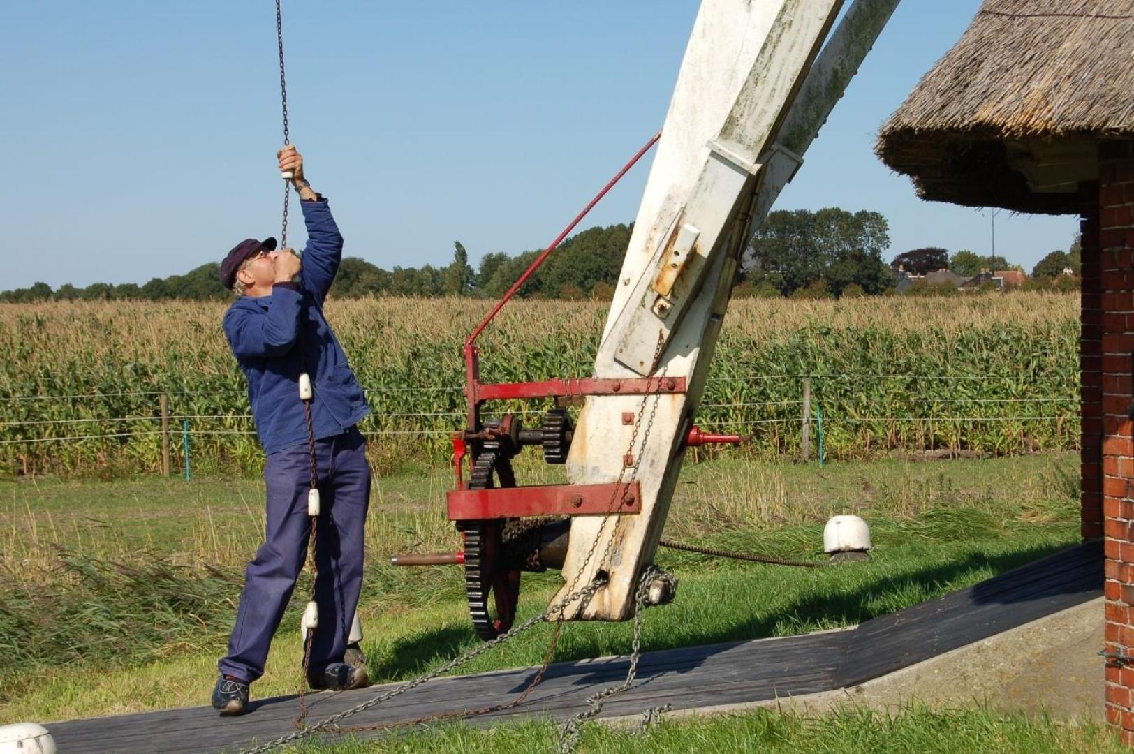 Oane Visser vangt de Hantumermolen.